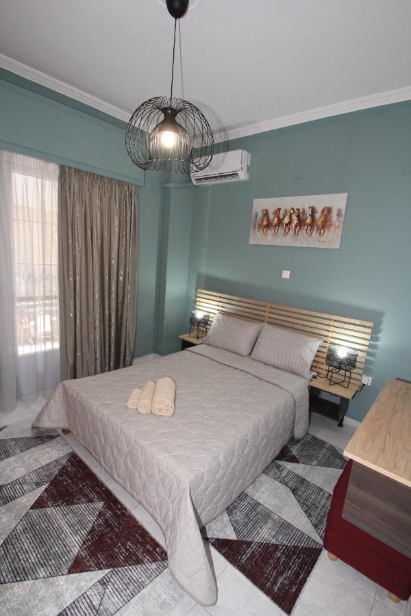 Agios Nikolaos Train Station 1 Bedroom 4 Pers. Athens Exterior photo