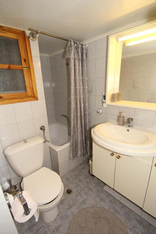 Agios Nikolaos Train Station 1 Bedroom 4 Pers. Athens Exterior photo
